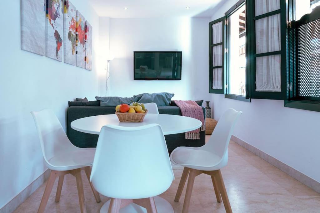Apartamento Con Encanto En Patio Sevillano Εξωτερικό φωτογραφία